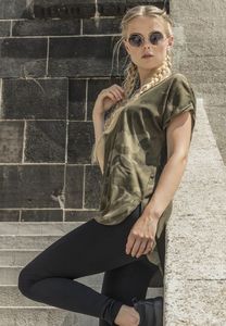 Build Your Brand BY064 - T-shirt Femme Camouflage