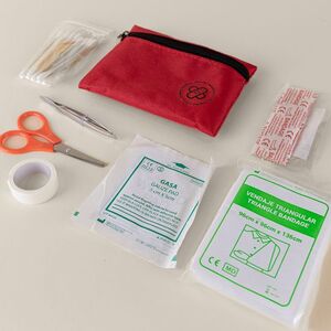 EgotierPro 52066 - Trousse de premiers secours 600D polyester SOS